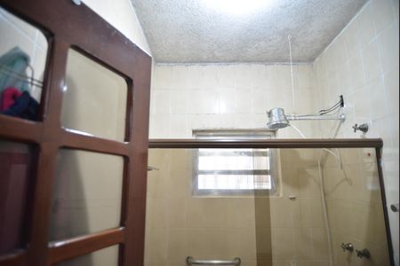 Casa para alugar com 243m², 6 quartos e 4 vagasBanheiro do Quarto 4
