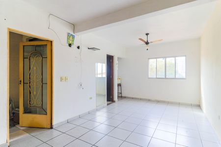 Casa à venda com 250m², 1 quarto e 1 vaga Casa à venda com 250m², 1 quarto e 1 vagaSalão Inferior