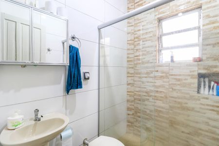 Casa à venda com 250m², 1 quarto e 1 vaga Casa à venda com 250m², 1 quarto e 1 vagaBanheiro Social