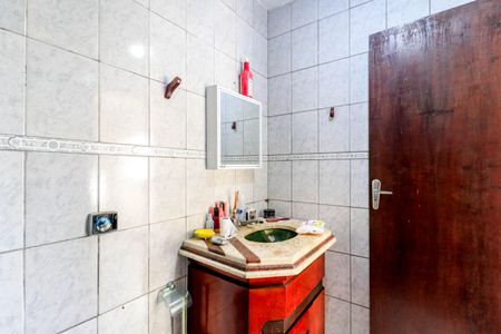 Casa à venda com 250m², 1 quarto e 1 vaga Casa à venda com 250m², 1 quarto e 1 vagaBanheiro do Salão Inferior