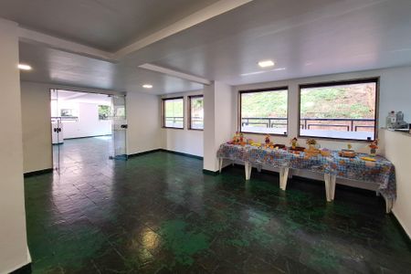 Apartamento à venda com 92m², 2 quartos e 1 vaga Apartamento à venda com 92m², 2 quartos e 1 vagaÁrea comum