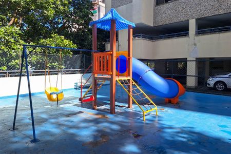 Apartamento à venda com 92m², 2 quartos e 1 vaga Apartamento à venda com 92m², 2 quartos e 1 vagaÁrea comum