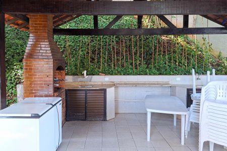 Apartamento à venda com 92m², 2 quartos e 1 vaga Apartamento à venda com 92m², 2 quartos e 1 vagaÁrea comum