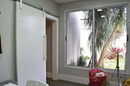 Casa para alugar com 590m², 5 quartos e 6 vagasQuarto Área gourmet