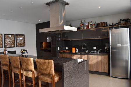 Casa para alugar com 590m², 5 quartos e 6 vagasÁrea gourmet