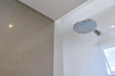 Casa para alugar com 590m², 5 quartos e 6 vagasBanheiro da Suíte 2