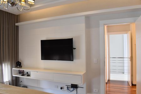 Casa para alugar com 590m², 5 quartos e 6 vagasSuíte Master