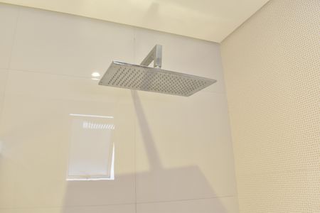 Casa para alugar com 590m², 5 quartos e 6 vagasBanheiro da Suíte 3