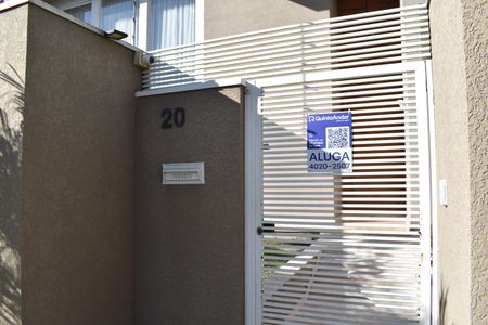 Casa para alugar com 590m², 5 quartos e 6 vagasPlaquinha