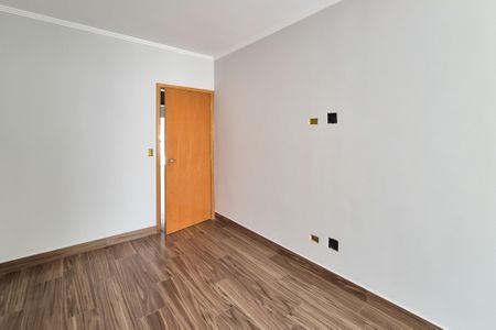 Casa à venda com 156m², 3 quartos e 2 vagasSuíte 2