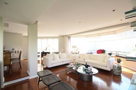 Apartamento à venda com 200m², 4 quartos e 4 vagasSala