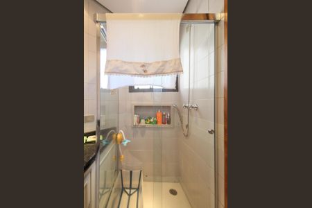 Apartamento à venda com 200m², 4 quartos e 4 vagasBanheiro da Suíte 1