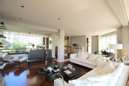 Apartamento à venda com 200m², 4 quartos e 4 vagasSala