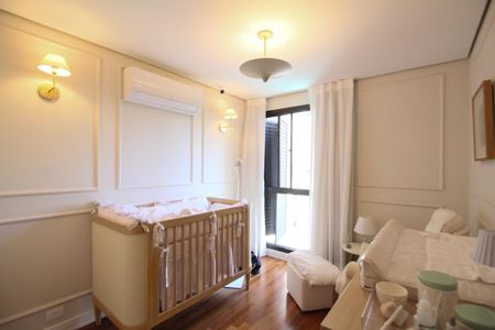 Apartamento à venda com 200m², 4 quartos e 4 vagasQuarto 1