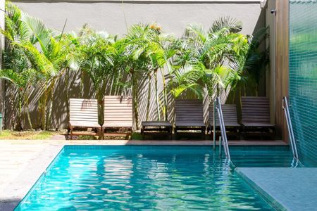 Studio para alugar com 25m², 1 quarto e sem vaga Studio para alugar com 25m², 1 quarto e sem vagaÁrea comum - Piscina