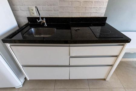 Studio para alugar com 25m², 1 quarto e sem vaga Studio para alugar com 25m², 1 quarto e sem vagaCozinha