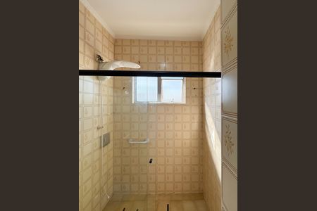 Casa para alugar com 165m², 3 quartos e 2 vagas Casa para alugar com 165m², 3 quartos e 2 vagasBanheiro - Suíte