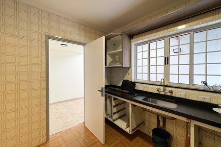 Casa para alugar com 165m², 3 quartos e 2 vagas Casa para alugar com 165m², 3 quartos e 2 vagasCozinha
