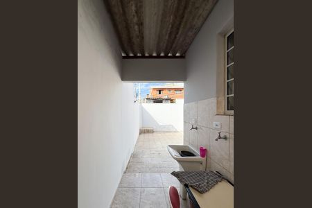 Casa para alugar com 165m², 3 quartos e 2 vagas Casa para alugar com 165m², 3 quartos e 2 vagasÁrea de Serviço