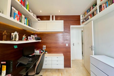 Apartamento à venda com 107m², 3 quartos e 1 vagaQuarto 3