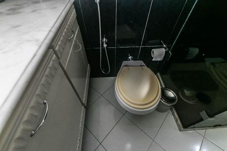 Apartamento para alugar com 156m², 3 quartos e 3 vagasBanheiro da Suíte
