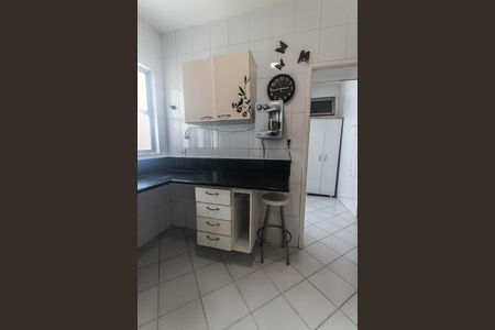 Cozinha de apartamento para alugar com 3 quartos, 156m² em Costa Azul, Salvador
