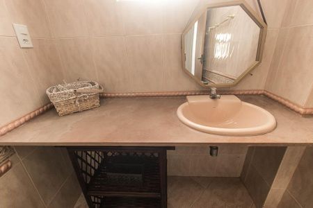 Apartamento para alugar com 156m², 3 quartos e 3 vagasBanheiro Social