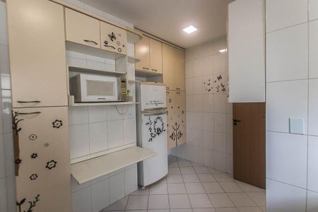 Apartamento para alugar com 156m², 3 quartos e 3 vagasCozinha