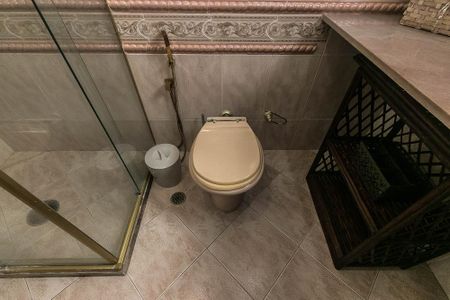 Banheiro Social de apartamento para alugar com 3 quartos, 156m² em Costa Azul, Salvador