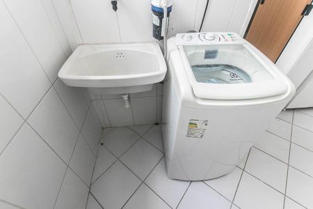 Área de Serviço de apartamento para alugar com 3 quartos, 156m² em Costa Azul, Salvador