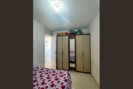 Quarto 2 de apartamento para alugar com 2 quartos, 45m² em Parque Xangri-lá, Contagem