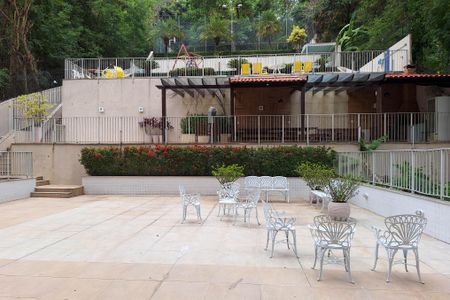 Apartamento para alugar com 108m², 3 quartos e 1 vaga Apartamento para alugar com 108m², 3 quartos e 1 vagaÁrea comum