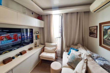Apartamento para alugar com 108m², 3 quartos e 1 vaga Apartamento para alugar com 108m², 3 quartos e 1 vagaSala