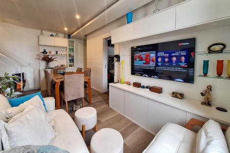 Apartamento para alugar com 108m², 3 quartos e 1 vaga Apartamento para alugar com 108m², 3 quartos e 1 vagaSala
