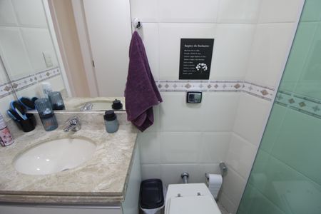 Apartamento à venda com 140m², 4 quartos e 6 vagasBanheiro 2