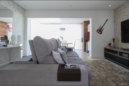 Apartamento para alugar com 107m², 3 quartos e 2 vagasSala