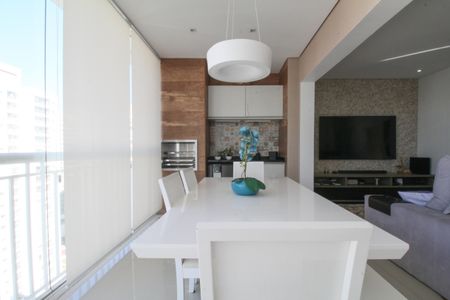 Apartamento para alugar com 107m², 3 quartos e 2 vagasVaranda da Sala