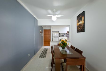 Sala de apartamento para alugar com 2 quartos, 143m² em Guilhermina, Praia Grande