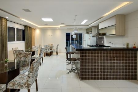 Apartamento para alugar com 143m², 2 quartos e 2 vagasÁrea comum - Salão de festas