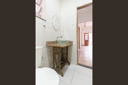 Casa à venda com 90m², 3 quartos e sem vagaBanheiro