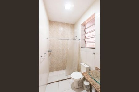 Casa à venda com 90m², 3 quartos e sem vagaBanheiro