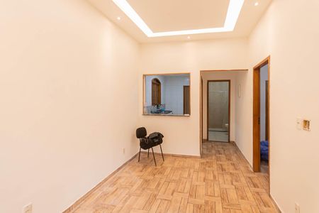 Casa à venda com 90m², 3 quartos e sem vagaSala