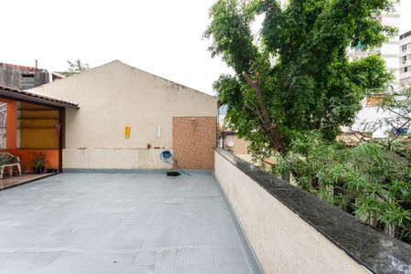 Casa à venda com 90m², 3 quartos e sem vagaCobertura