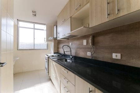 Apartamento à venda com 73m², 2 quartos e 2 vagasCozinha e Área de Serviço