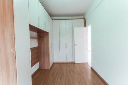 Apartamento à venda com 73m², 2 quartos e 2 vagasQuarto 1
