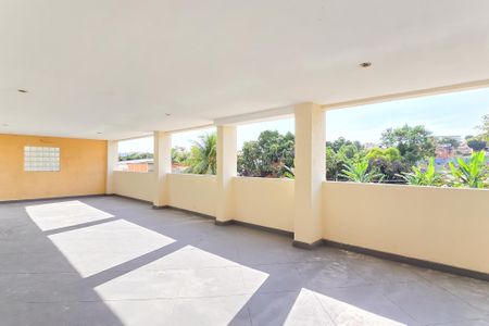 Apartamento à venda com 73m², 2 quartos e 2 vagasÁrea comum - Playground