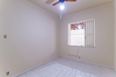 Casa à venda com 95m², 2 quartos e sem vagaQuarto