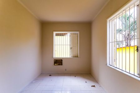 Casa à venda com 95m², 2 quartos e sem vagaQuarto 2