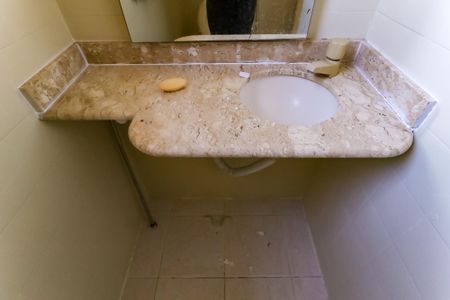 Casa à venda com 95m², 2 quartos e sem vagaBanheiro