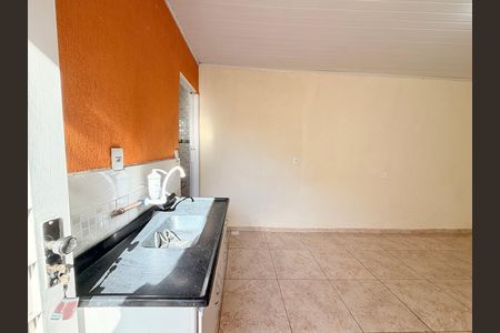 Cozinha de casa à venda com 1 quarto, 60m² em Cidade Santos Dumont, Jundiaí